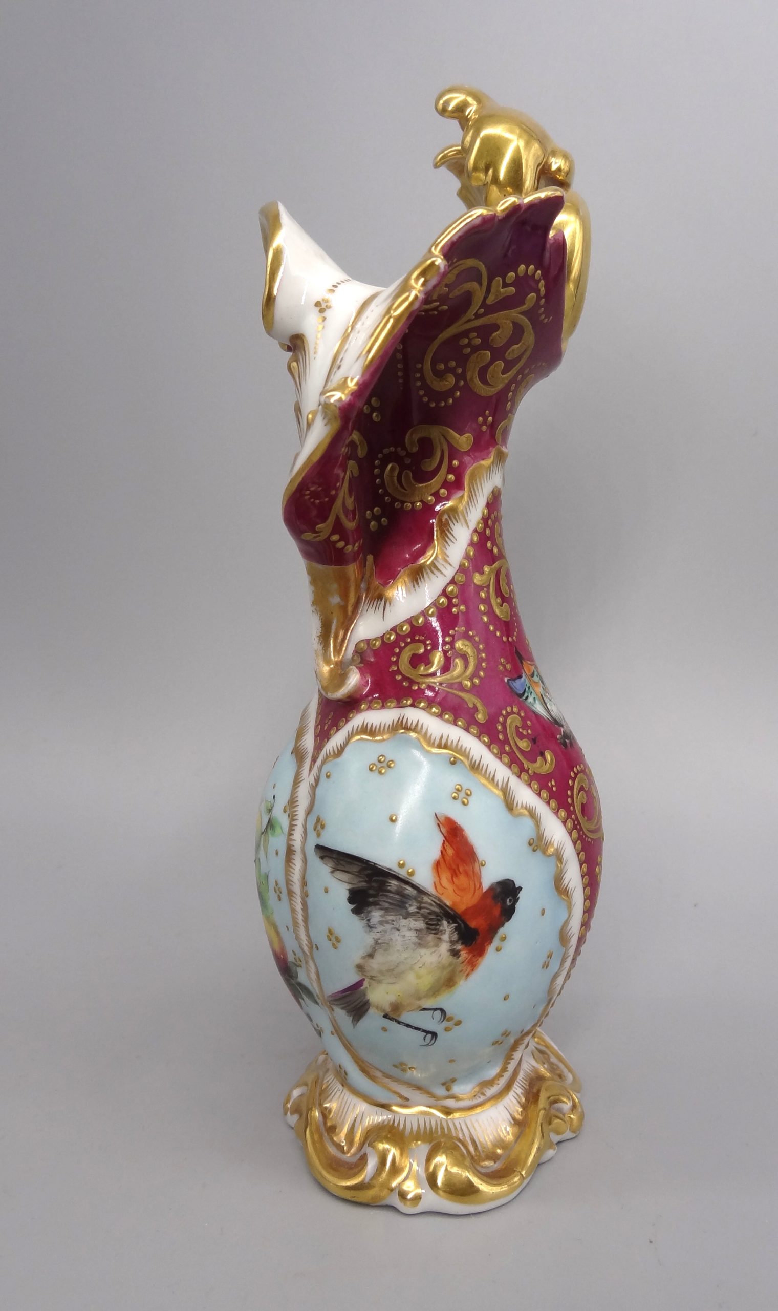 porcelain antiques figurines military Beswick Sevres Meissen Moorcroft Capodimonte Dresden