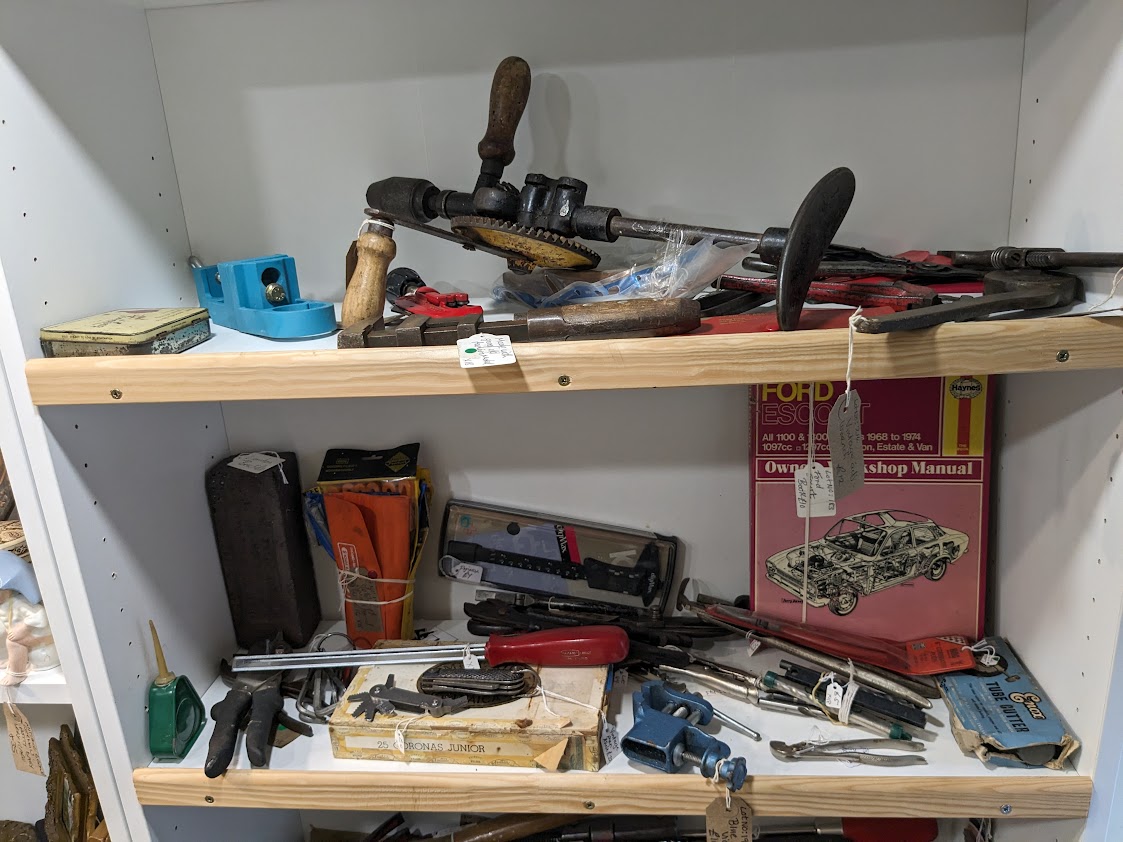 tools vintage metalware
